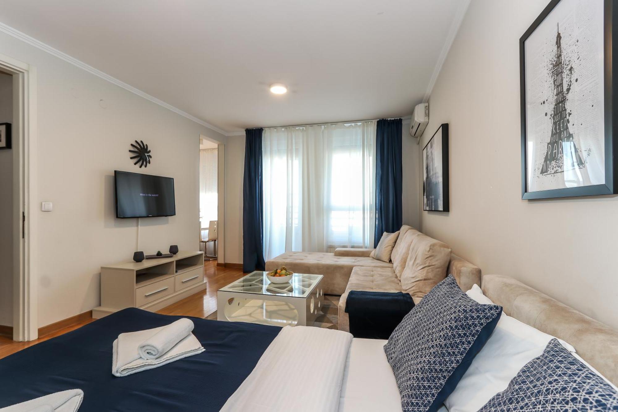 New Belgrade Apartments, Parking 5 Eur Per Day Luaran gambar