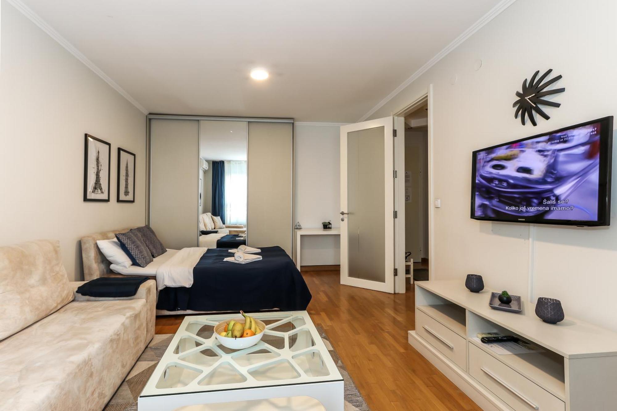 New Belgrade Apartments, Parking 5 Eur Per Day Luaran gambar