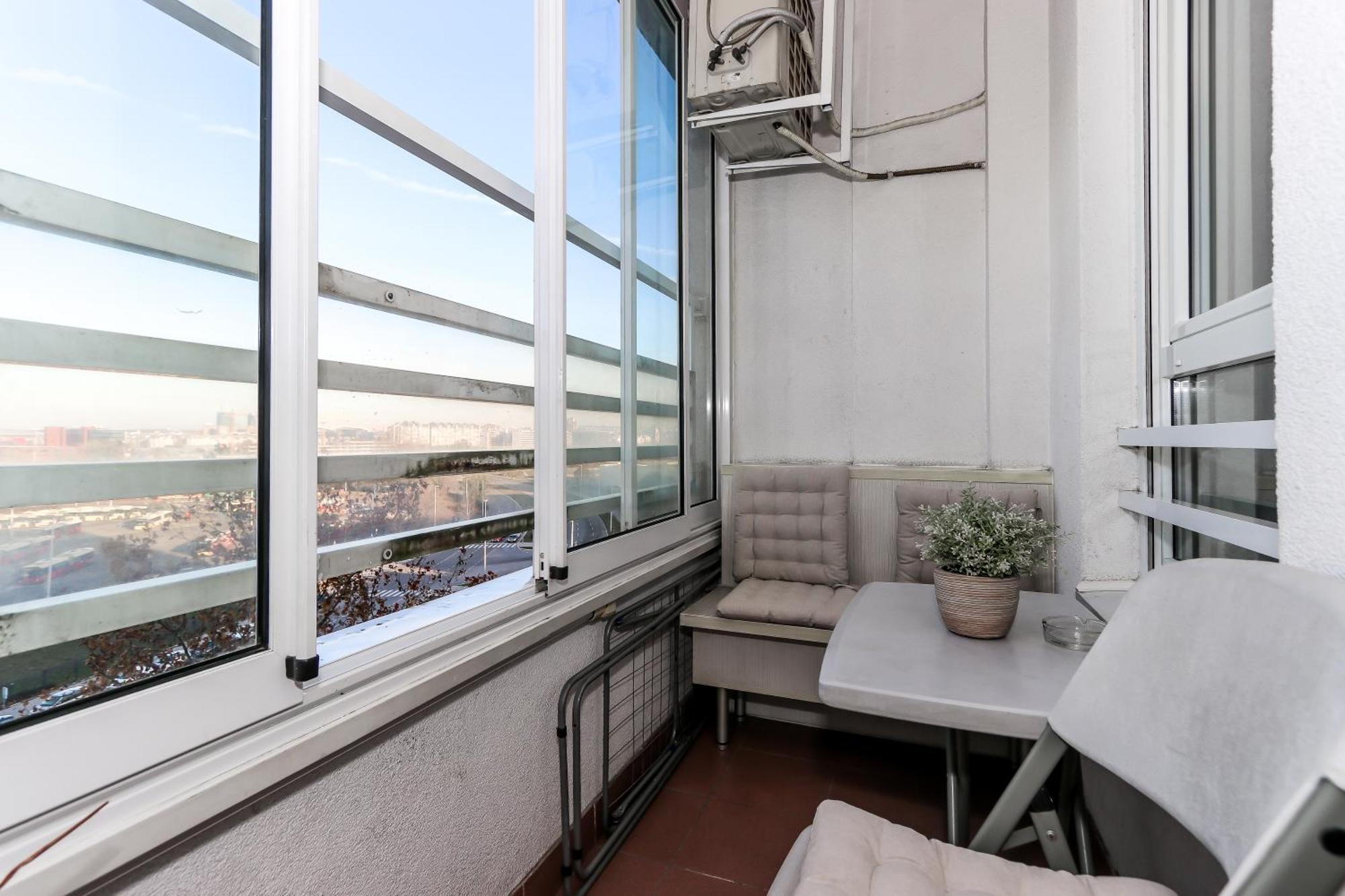 New Belgrade Apartments, Parking 5 Eur Per Day Luaran gambar
