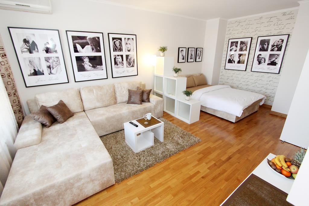 New Belgrade Apartments, Parking 5 Eur Per Day Luaran gambar
