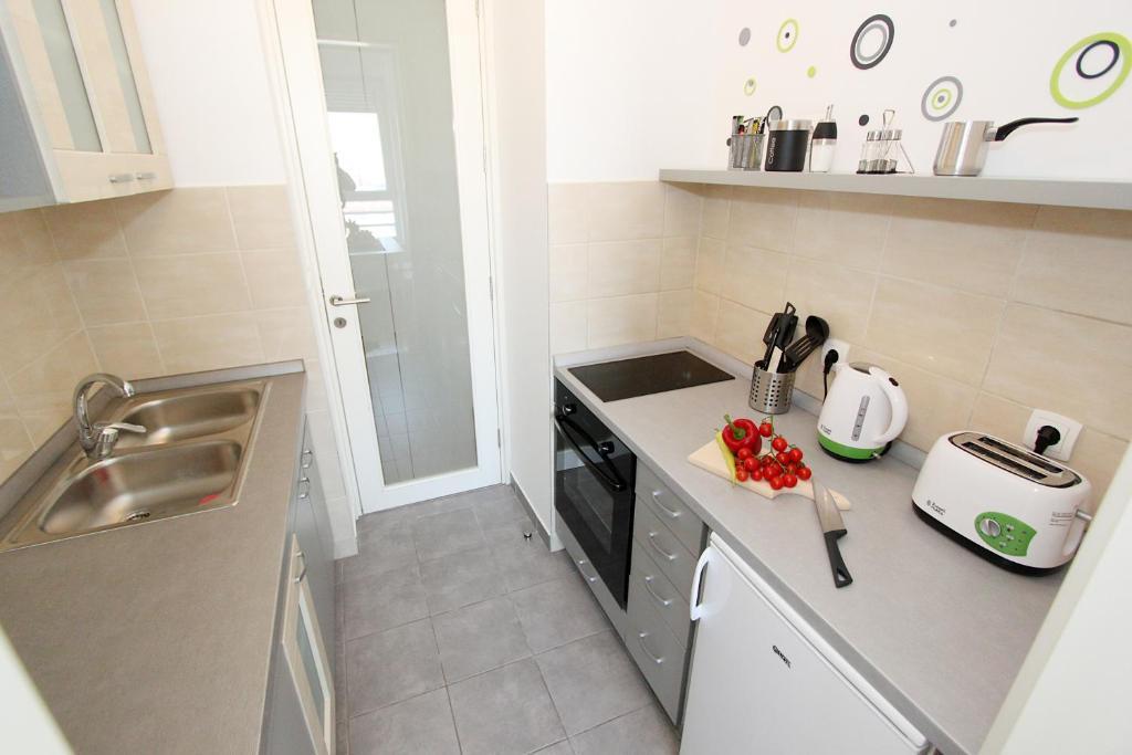 New Belgrade Apartments, Parking 5 Eur Per Day Bilik gambar